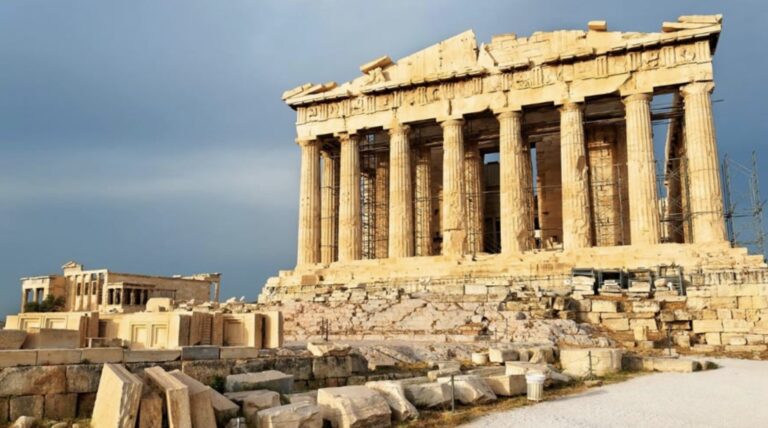 «Το θαύμα των Ελλήνων»: Το Γαλλικό ντοκιμαντέρ που μας κάνει περήφανους