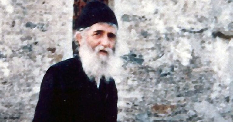 Άγιος Παΐσιος: Η πασίγνωστη τραγουδίστρια που είναι εγγονή του