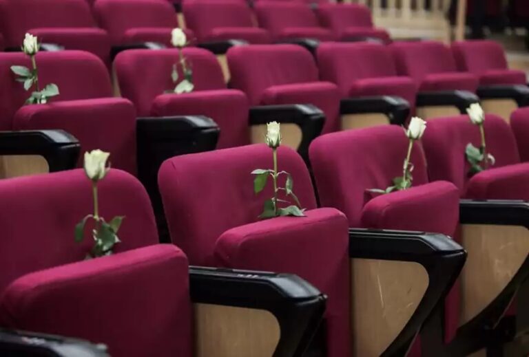 «Αισθάνθηκα ότι ήταν το φέρετρό μου… Το πρόσωπό μου άρχισε να λιώνει» – Συνεχίζονται οι συγκλονιστικές καταθέσεις για το Μάτι