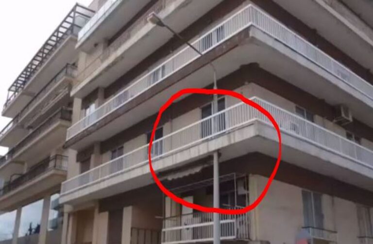 Kολώνα φωτισμού «ενσωματώθηκε» σε μπαλκόνι πολυκατοικίας στην Β. Ελλάδα