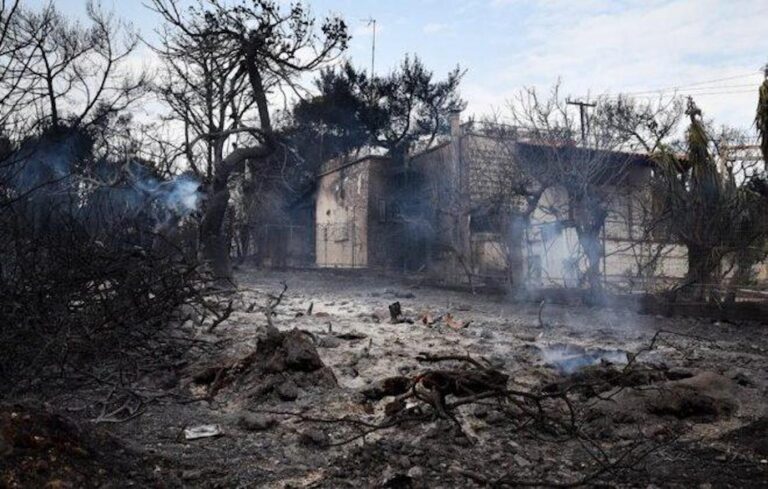 Δίκη Μάτι-συγκλονίζει η κατάθεση της Ιρλανδής που ήρθε για μήνα του μέλιτος και έχασε τον άντρα της στις φλόγες