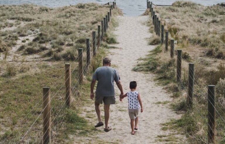 Και ο Θεός έφτιαξε τον παππού…