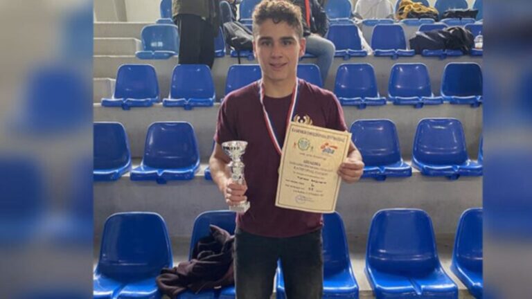 «Παρουσίαζε επιδείνωση», λέει το Τζάνειο νοσοκομείο για τον 16χρονο πυγμάχο που έφυγε από τη ζωή