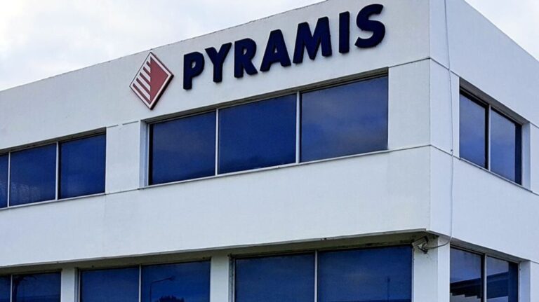 H Pitsos έγινε Pyramis: Άνοιξε το εργοστάσιο και είναι 100% ελληνικό