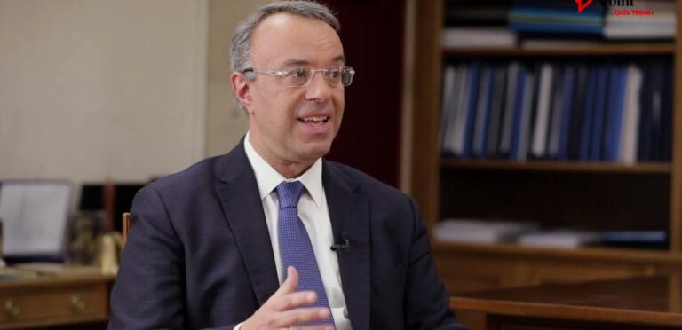 Σταϊκούρας στον Economist: «Η Ελλάδα τα κατάφερε και γύρισε σελίδα»