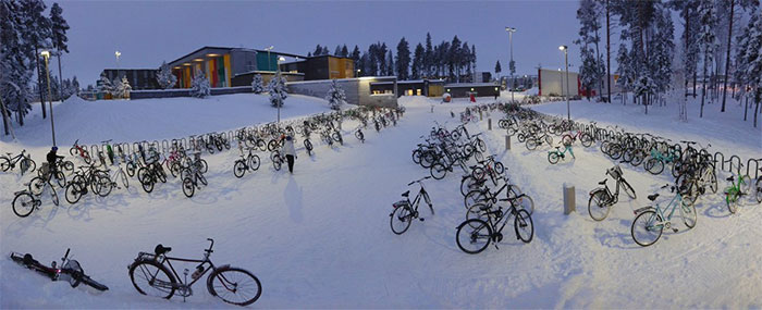 students bicycle school winter snow oulu finland 1 5c641016b9e28 700
