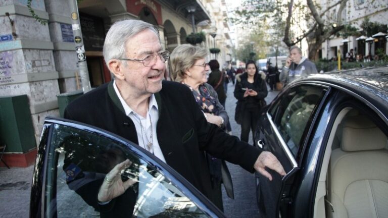 Δυστυχώς: Επιβεβαιώνονται τα χειρότερα για τον τέως Βασιλιά Κωνσταντίνο