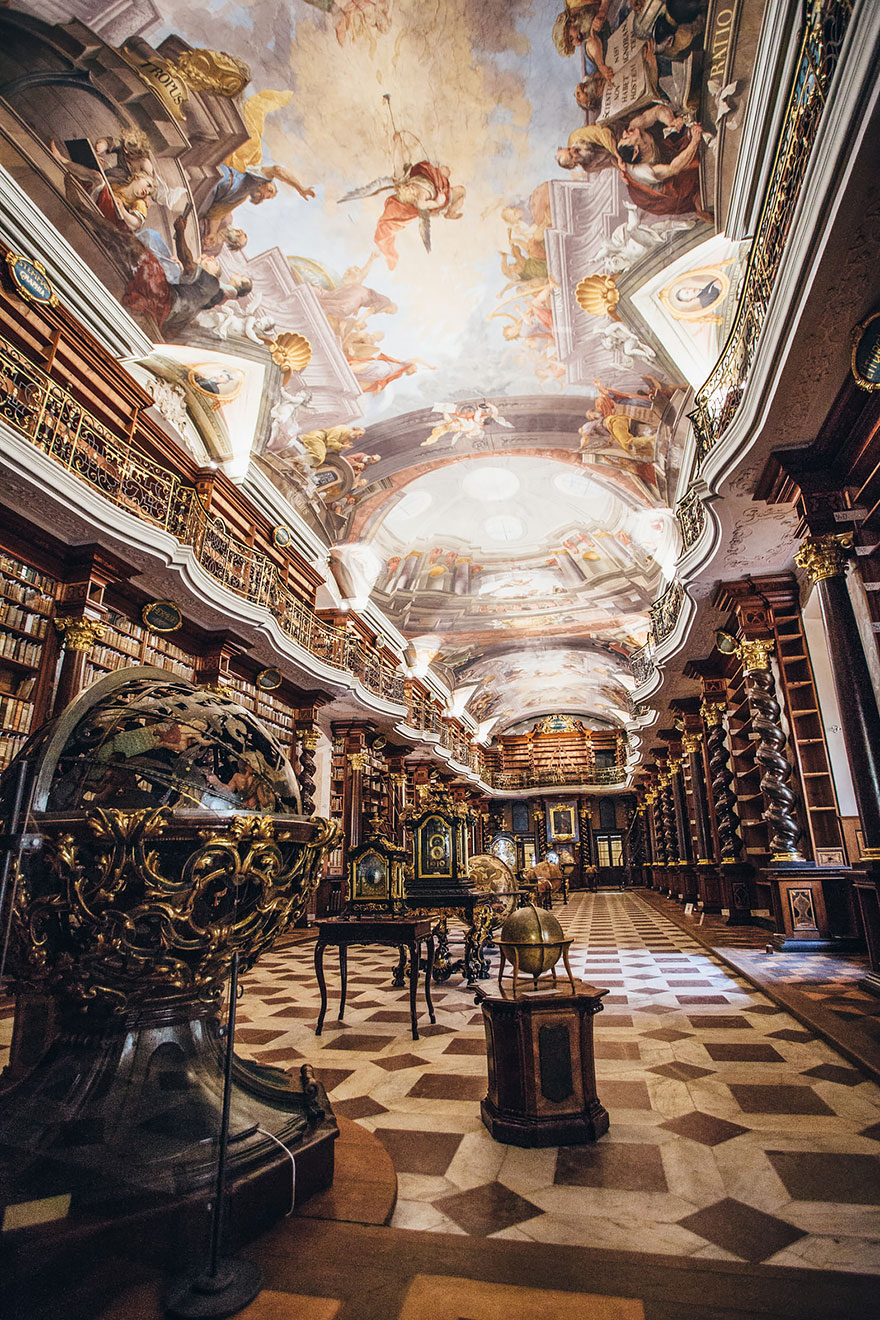 the-klementinum-national-library-czech-republic-7-2