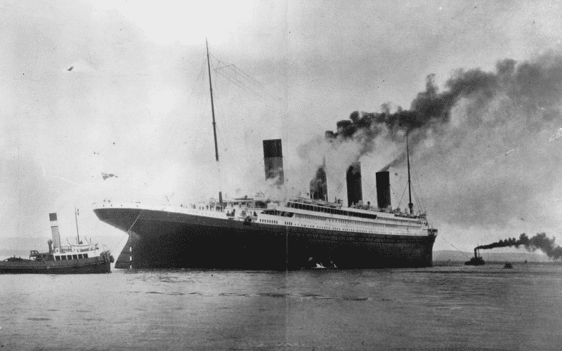titanic sinking 1