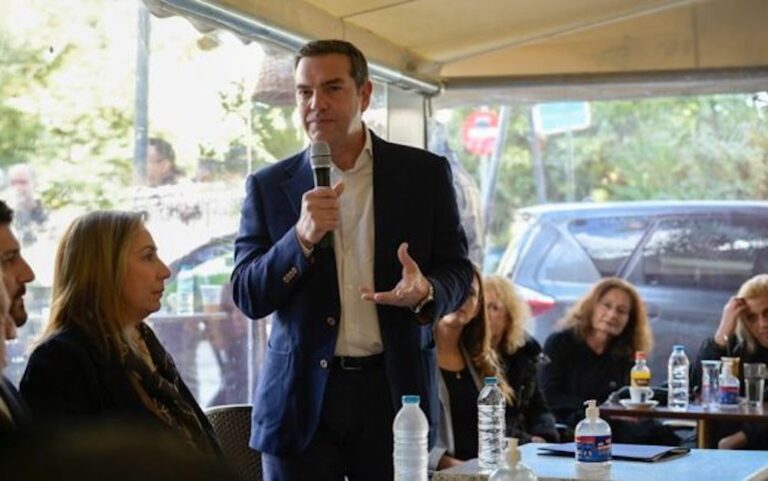 Αλ. Τσίπρας: «Αφού τις έσωσα τις συντάξεις πώς είμαστε εμείς αυτοί που τις κόψαμε και διαλύσαμε τους συνταξιούχους;»