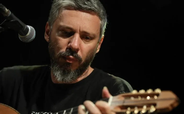 Αλκίνοος Ιωαννίδης: Προσωρινοί διαχειριστές της αθλιότητας, ακαλλιέργητοι δούλοι της ασχήμιας!