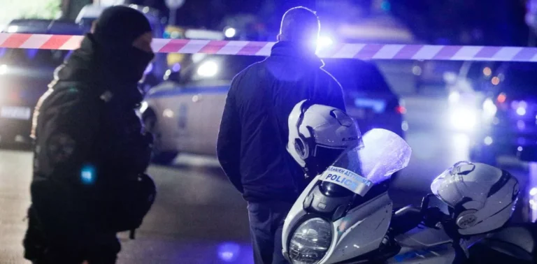 Νέα Σμύρνη: Συνελήφθησαν οι ανήλικοι που μαχαίρωσαν και λήστεψαν 15χρονο