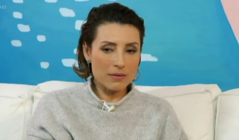 Συγκλονίζει η Ρουμελιώτη: «Περάσαμε 3,5 χρόνια μαζί με το παιδί και μας είπαν πως δεν ολοκληρώνεται η υιοθεσία»