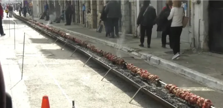 Φθιώτιδα – Κοντοσούβλι για… ρεκόρ Γκίνες στην Αμφίκλεια