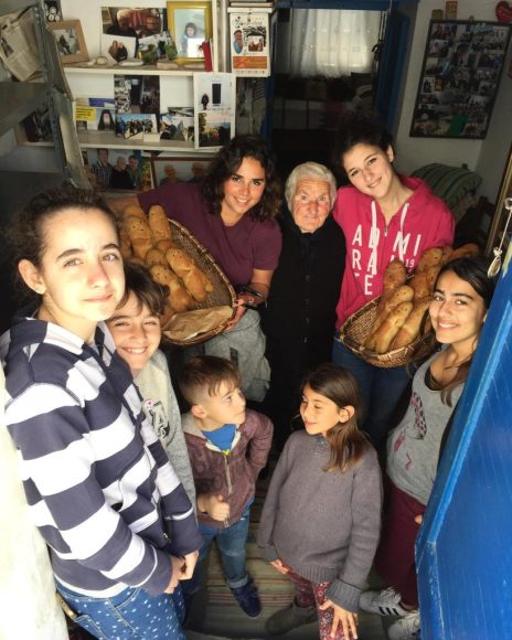 331714231 936245360709417 1597085618892259323 n 464x580 1