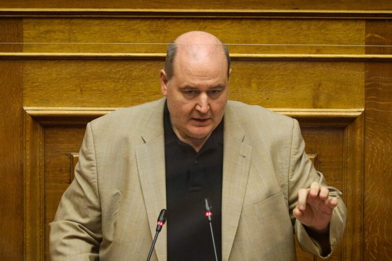 Νίκος Φίλης: «Η ανάρτηση Πολάκη δεν καλεί σε βία, δεν συνιστά ποινικό αδίκημα»