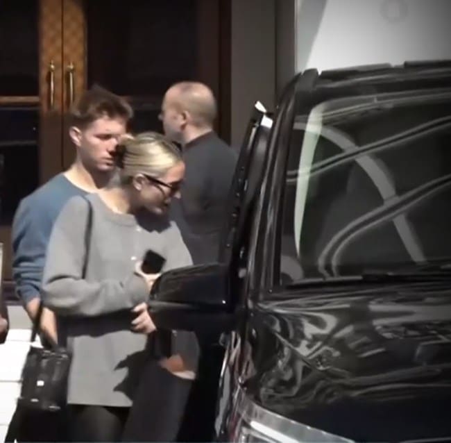 6b3300aabb914f638c20ab56f3fcfe57