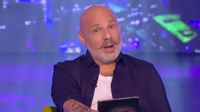 Μουτσινάς: «Θα βγει η φήμη ότι τα είχα με όλες αυτές τις γυναίκες και δεν θα με πλησιάζει άνδρας»