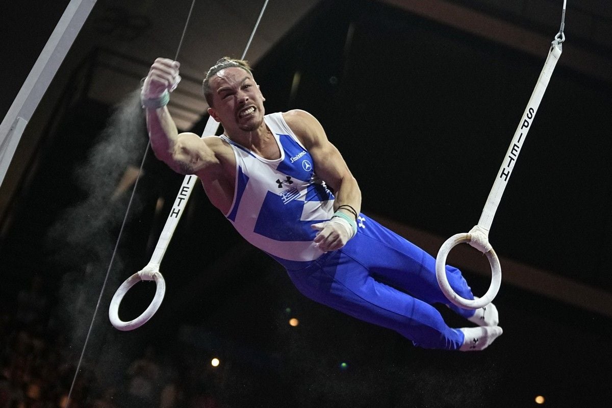 ekane xana perifanoys oloys toys ellines chrysos o leyteris petroynias sto pagkosmio kypello toy kotmpoys 1 1200x800 1