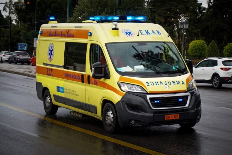 Λάρισα: 50χρονος υπέστη ανακοπή καρδιάς ενώ περπατούσε – Νοσηλεύεται σε κρίσιμη κατάσταση
