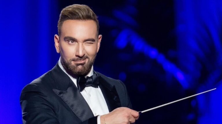 Νίκος Κοκλώνης: Νέα «πυρά» του παρουσιαστή – «Δε θα μείνουν 600 άτομα χωρίς δουλειά»