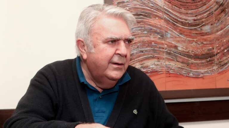 Ξεσπά ο Πασχάλης Τερζής: «Δεν ξέρουµε να ψηφίζουµε, όταν έχουν χτιστεί Παρθενώνες»