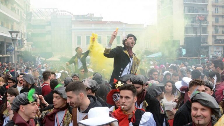 Τάσος Μαραγκός: Απαγορεύει στην Πάτρα το τραγούδι του «Πατρινό Καρναβάλι για πάντα»