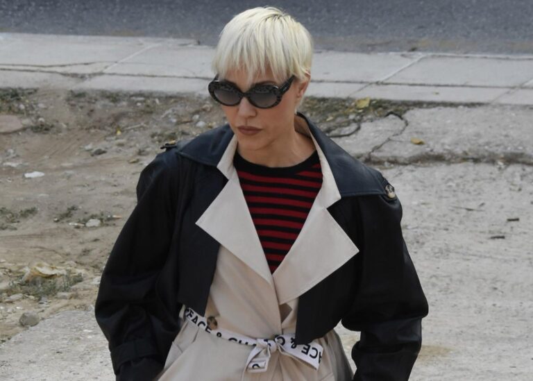 Έξαλλη η Πηνελόπη Αναστασοπούλου: Κατέβασε την κάμερα σε δημοσιογράφο που της ζήτησε μια δήλωση