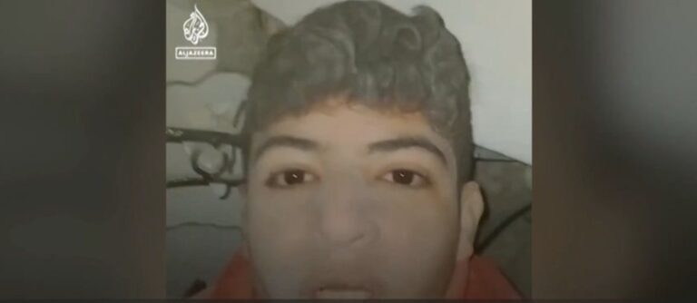 «Δεν ξέρω αν θα ζήσω ή θα πεθάνω»: Aγόρι θαμμένο στα συντρίμμια αναρτά βίντεο και συγκλονίζει