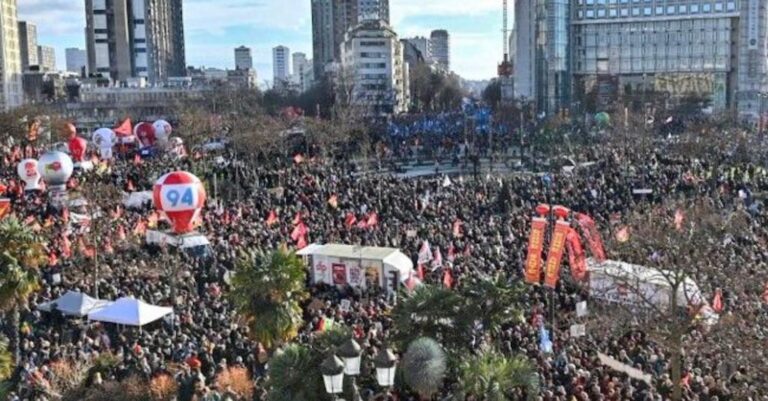 Σείεται η Γαλλία: Μαζικό όχι για την συνταξιοδοτική μεταρρύθμιση