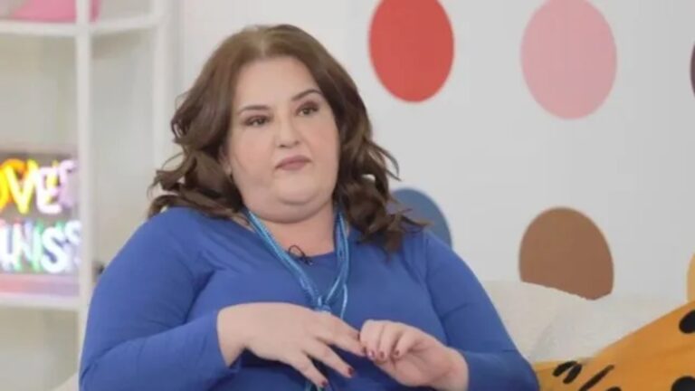 Σοφία Βογιατζάκη: «Είναι αηδία, να βγαίνω και να υπερθεματίζω ότι πρέπει να είμαστε 120 κιλά»