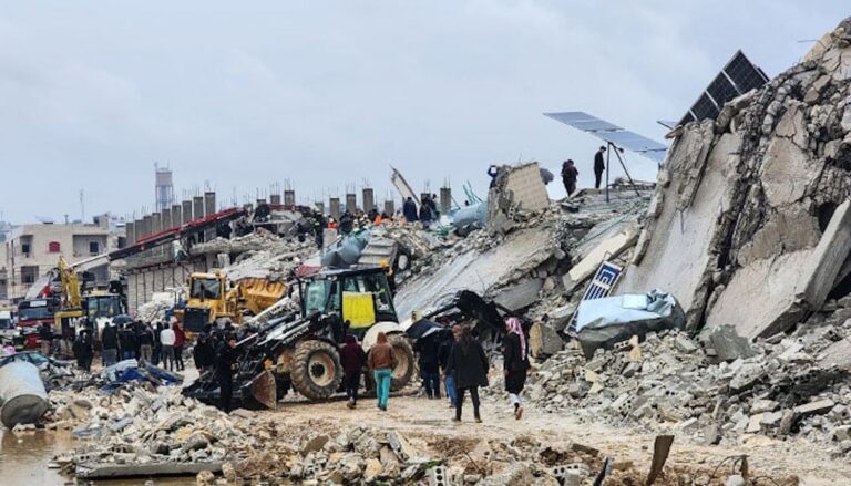 Τουρκία: Όλοι αναζητούν την ταυτότητα του άγνωστου άντρα που δώρισε τεράστιο χρηματικό ποσό στους σεισμόπληκτους