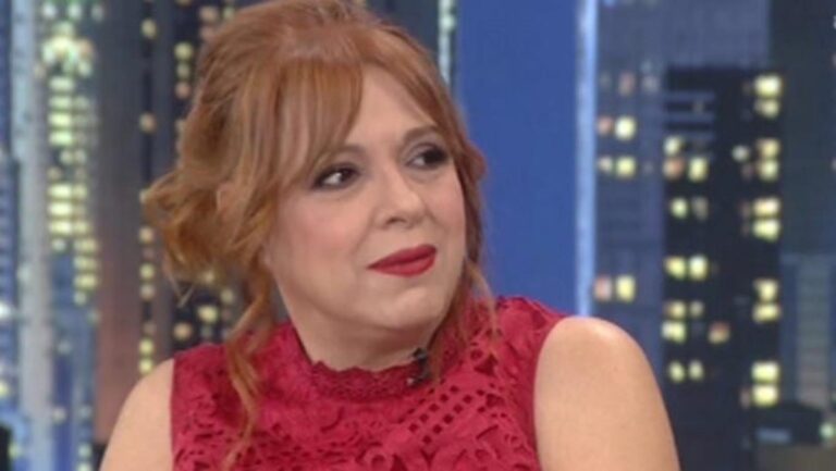 «Τσακίζει κόκαλα» η Ελένη Ράντου: «Ήμουν ένα οικονομικό βάρος! Νιώθεις ότι περισσεύεις!» – Δραματική εξομολόγηση για τη σχέση με την μητέρα της