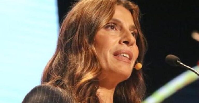 Τσαπανίδου: «Οι προεκλογικές εξαγγελίες Μητσοτάκη στα χνάρια του Μαυρογιαλούρου»