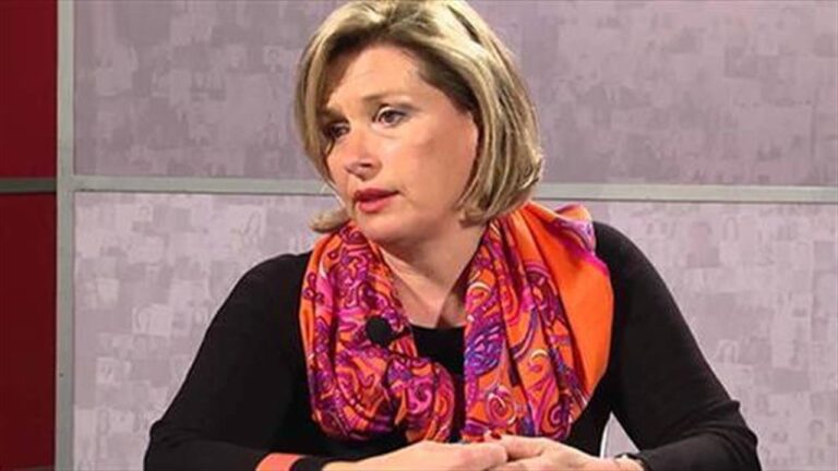 Τριαντόπουλος «αδειάζει» Γκάγκα: «Κάθε οικογένεια μπορεί να διαχειριστεί το πένθος της όπως επιθυμεί – Συστάσεις, όχι απαγορεύσεις»