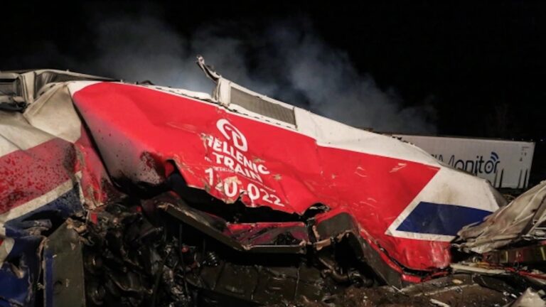 22χρονη σώθηκε γιατί δεν αποδέχτηκαν το πάσο της στο βαγόνι 2!