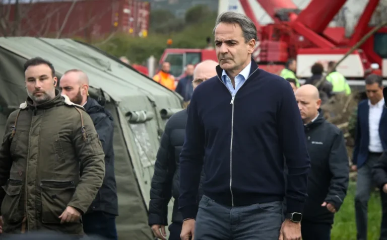 Εισήγηση σε Μητσοτάκη να διακοπούν τα δρομολόγια των τρένων για να ολοκληρωθούν τα έργα ασφαλείας