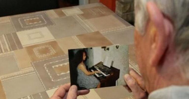 Σύζυγος μαθαίνει τρομοκρατημένος ότι η επί 19 χρόνια σύζυγός του ήταν άντρας