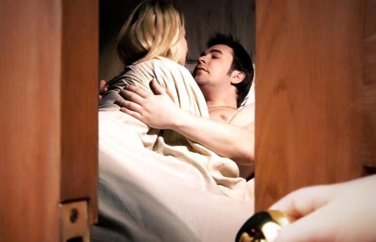 Είμαι παντρεμένος και έχω 5 χρόνια εξωσυζυγική σχέση. Θέλω παιδί μαζί της αλλά δεν θέλω να χωρίσω