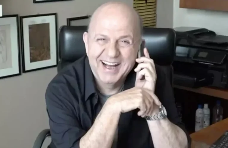 Νίκος Μουρατίδης: «Ζω για να δω την Τουλουπάκη υπουργό Δικαιοσύνης και τον Άδωνι με χειροπέδες»