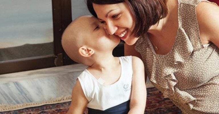 «Δεν ήξερα τι ήταν η λευχαιμία – Έζησα τον χειρότερό μου εφιάλτη και τον ξεπέρασα»