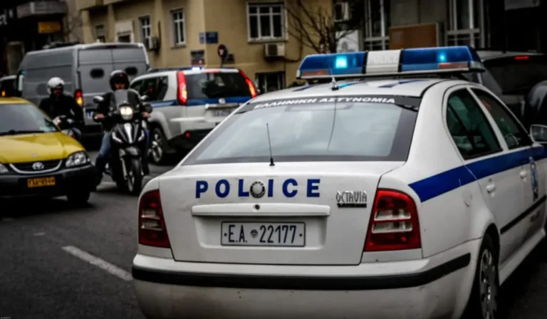 Ρομά ξήλωσαν χαλκοσωλήνες και καλώδια από ξενοδοχείο και συνελήφθησαν