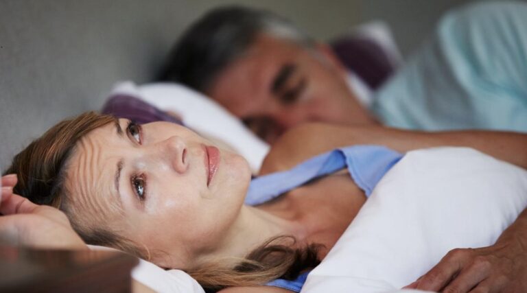 Με τον σύζυγο έχουμε να κάνουμε σeξ 3 χρόνια από τότε που κάναμε παιδί. Ένα βράδυ πήγα με τον πρώην άντρα μου