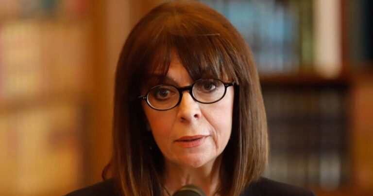 Σακελλαροπούλου: «Είναι αναγκαίο να ενσωματωθούν οι μετανάστες στην ελληνική κοινωνία»