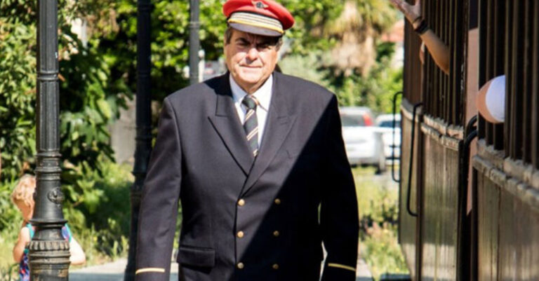 Όλο το ίντερνετ χειροκροτάει τον επί 40 χρόνια σταθμάρχη του Βόλου, είπε επιτέλους αυτό που έπρεπε να πει κάποιος