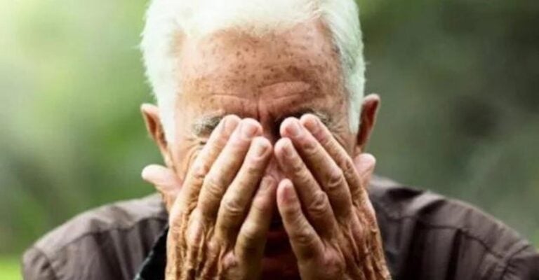 «Να έρχεσαι κοριτσάκι μου, συχνότερα τώρα που είμαι ακόμα εδώ» – Γράμμα ενός πατέρα στην κόρη του