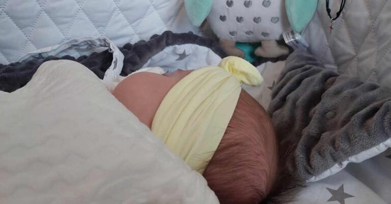 Η μικρή Αννούλα επέστρεψε νικήτρια σπίτι της μετά από σοβαρή επέμβαση στην καρδιά