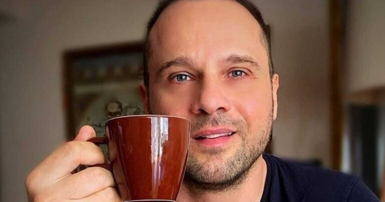 Μέμος Μπεγνής: «Δεν μπορώ να συζώ και να βλέπω τον ίδιο άνθρωπο όλη μέρα, θα κάνω εμετó»