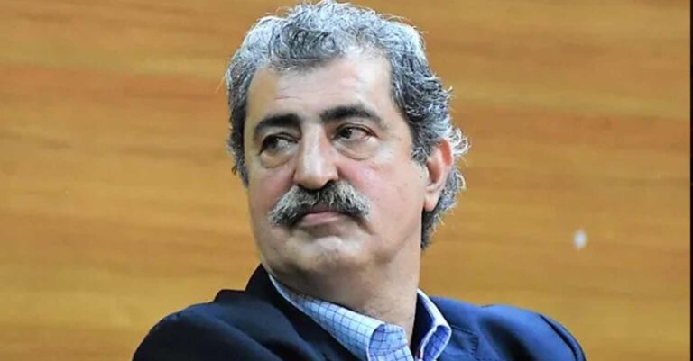 Η πανηγυρική ανάρτηση του Πολάκη: «Σιγά μην τους κάναμε τη χάρη»