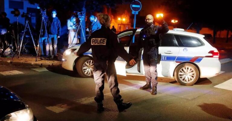 25χρονος γιος έσπασε στο ξύλο τον νταή αστυνομικό πατέρα του επειδή κακοποιούσε την μητέρα του